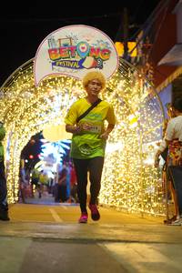 BIB: 
                            <button type="button" onclick="openModal(21831800)" class="btn btn-primary btn-sm float-right btn-popup" data-toggle="modal" data-target=".modal-high-quality">
                        <i class="fas fa-shopping-cart"></i> Add to Cart
                    </button>
                                            <button type="button" onclick="isThisMe(21831800, true)" class="btn btn-success btn-sm float-right btn-popup btn-isme hidden" data-toggle="tooltip" data-placement="bottom" title="นี่คือรูปของคุณใช่ไหม คลิกที่นี่เพื่อเอาเข้าอัลบั้ม">
                        <i class="fas fa-plus"></i> Add to album
                    </button>
                    <button type="button" onclick="isThisMe(21831800, false)" class="btn btn-warning btn-sm float-right btn-popup btn-isnotme hidden">
                        <i class="fas fa-ban"></i> Remove from album
                    </button>